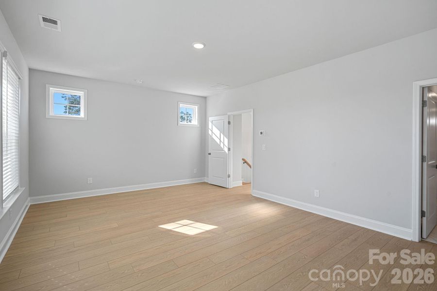 Spacious, unfurnished interior of a new home in The Retreat at West Catawba, Cornelius (Image 32). Spacious, unfurnished interior of a new home in The Retreat at West Catawba, Cornelius (Image 32).