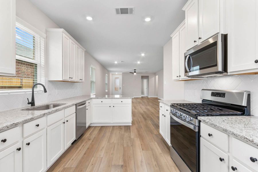 Image 8 of a home in Emberly.