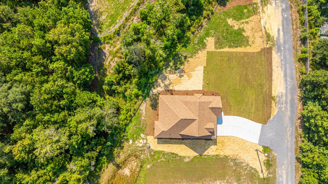 Image 71 of a home in .