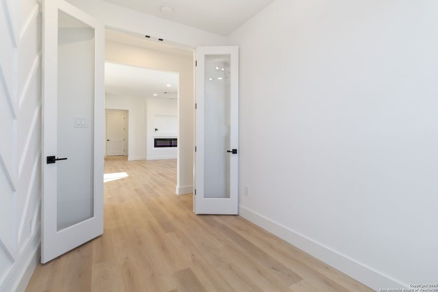 Image 31 of a home in .