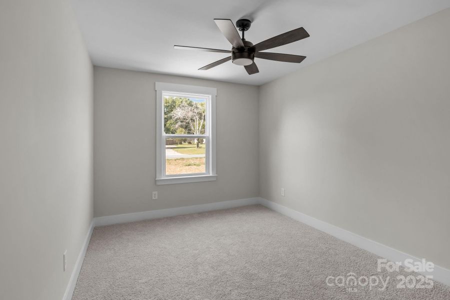 Spacious, unfurnished interior of a new home in , Lincolnton (Image 21).