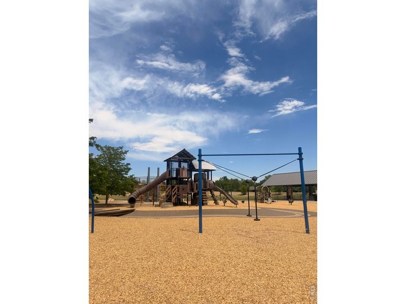 Community amenities in Riano Ridge, Loveland (Image 13).