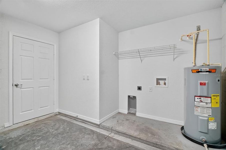 Spacious, unfurnished interior of a new home in , Ocala (Image 12). Spacious, unfurnished interior of a new home in , Ocala (Image 12).