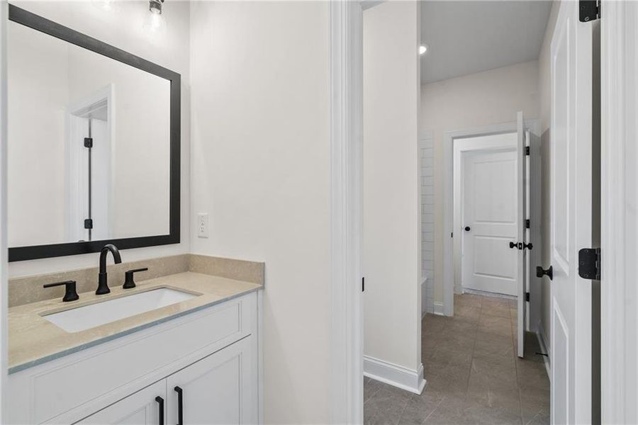 Furnished interior view inside a new home in Aberdeen, Hoschton (Image 8).