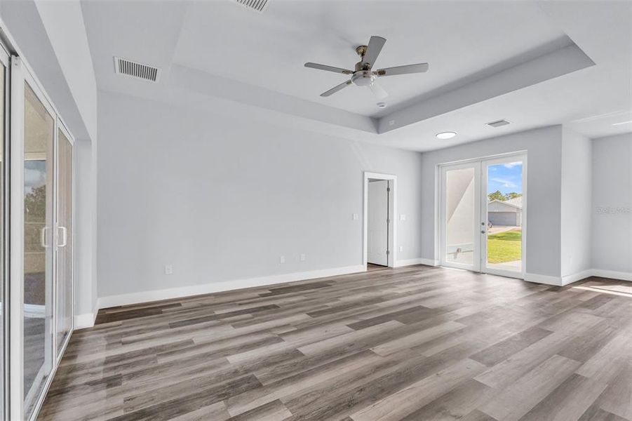 Spacious, unfurnished interior of a new home in , Punta Gorda (Image 27). Spacious, unfurnished interior of a new home in , Punta Gorda (Image 27).