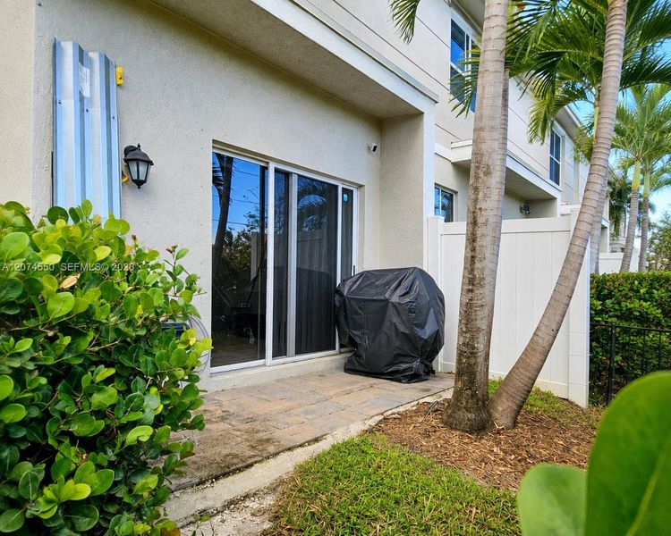 Exterior details and patio area of a home in , Pompano Beach (Image 3).