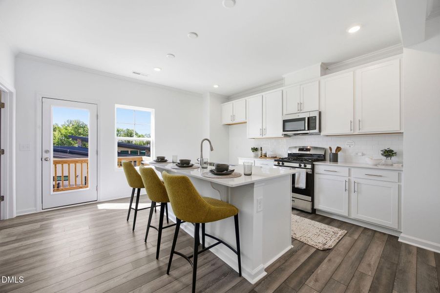 845 Basswood Glen Trail