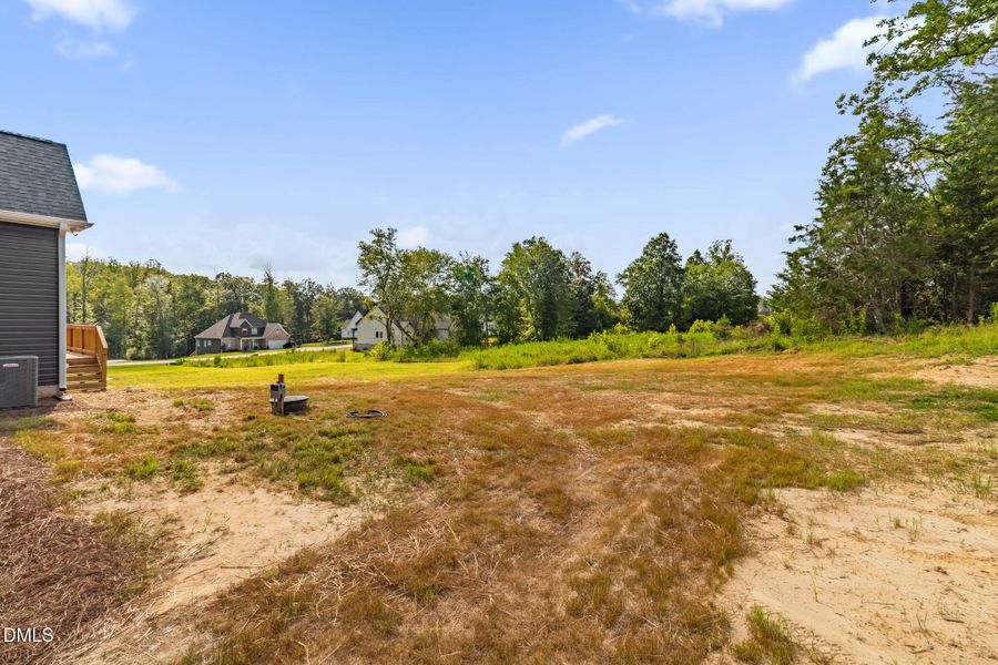 37-web-or-mls-8810 Rudy Dr-36