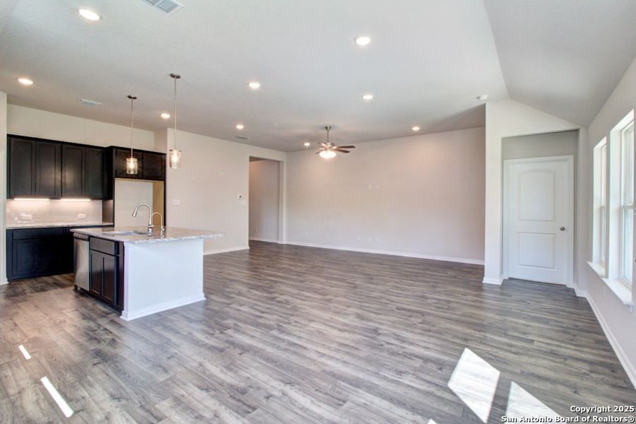 Furnished interior view inside a new home in Veranda, San Antonio (Image 8).