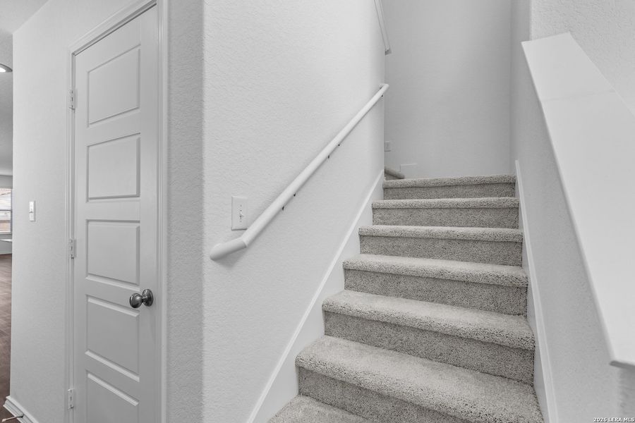 Spacious, unfurnished interior of a new home in , New Braunfels (Image 27).