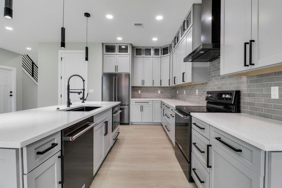 Furnished interior view inside a new home in , Jensen Beach (Image 9).