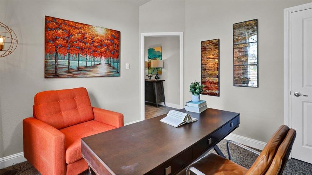 Furnished interior view inside a new home in Lakeview Pointe, Grand Prairie (Image 23).