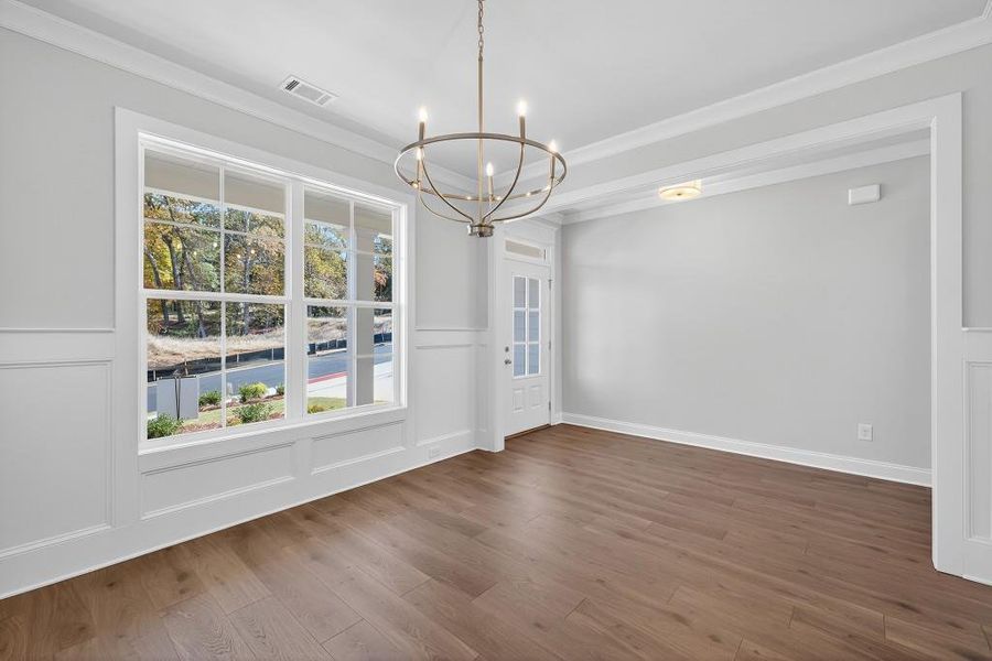Spacious, unfurnished interior of a new home in Hemingway, Flowery Branch (Image 16).