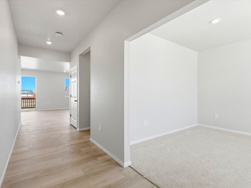 Spacious, unfurnished interior of a new home in Meridian Ranch, Peyton (Image 14).