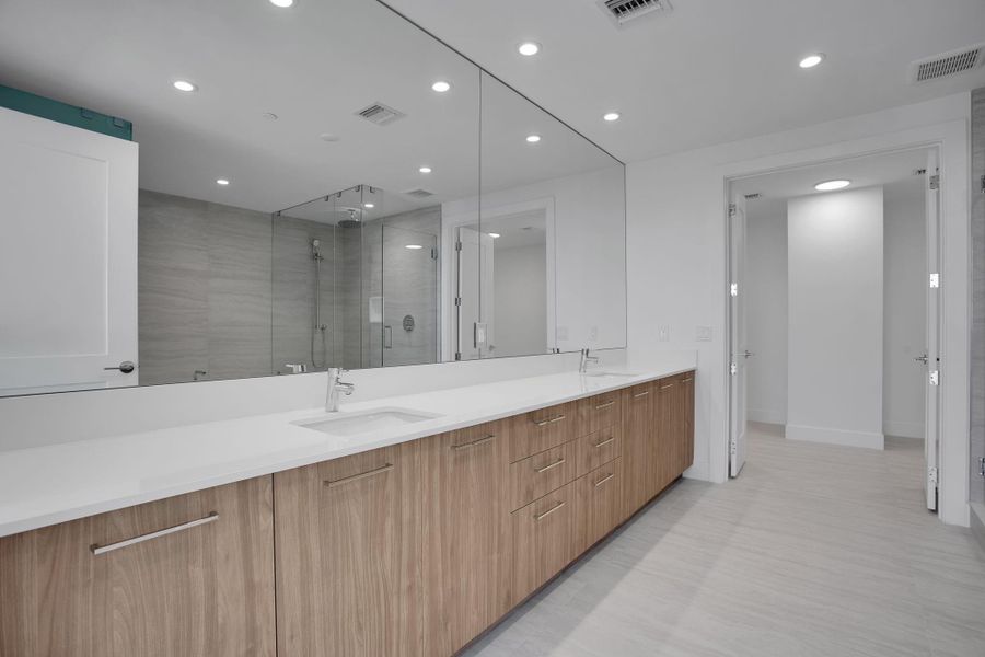 Owner’s Suite Bath with Dual Vanity