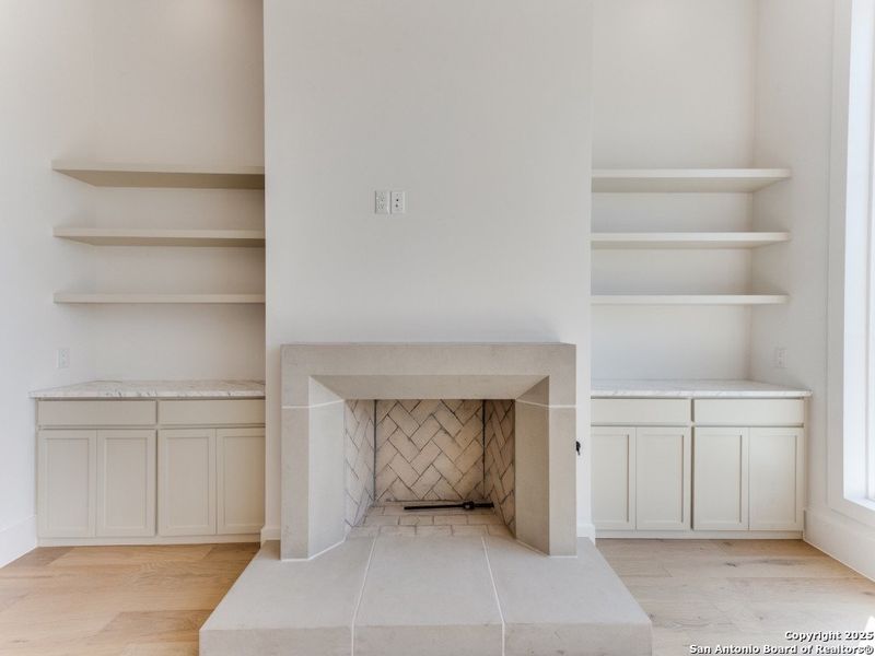 Image 33 of a home in . Image 33 of a home in .