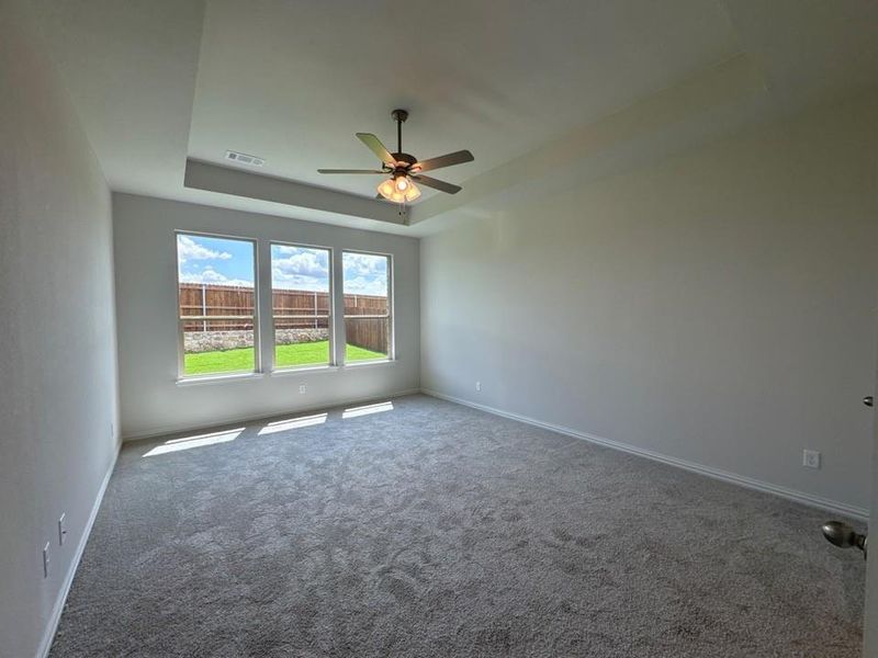 Spacious, unfurnished interior of a new home in Cedar Ridge Estates, Anna (Image 14).