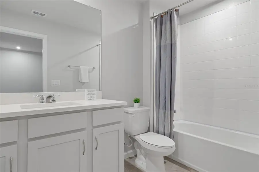 Furnished interior view inside a new home in , Wesley Chapel (Image 36).