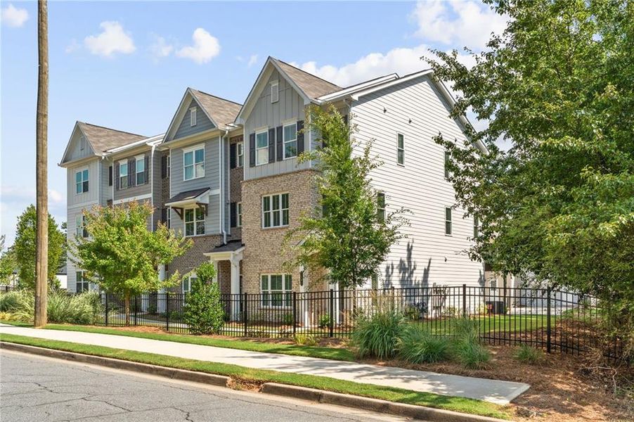 Image 43 of a home in East Park Village. Image 43 of a home in East Park Village.