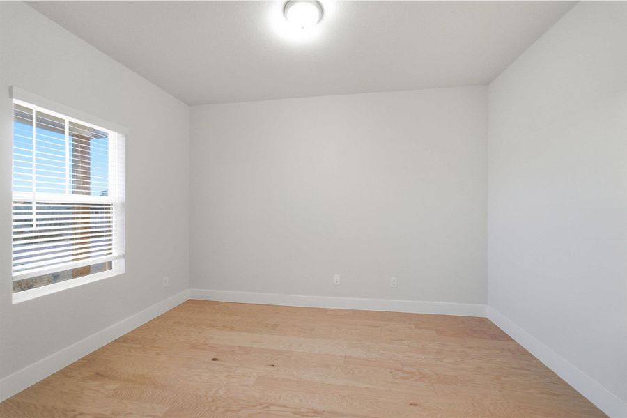 Spacious, unfurnished interior of a new home in Hunters Glen, Jarrell (Image 15).