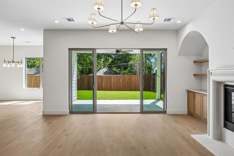Spacious, unfurnished interior of a new home in , Dallas (Image 21).