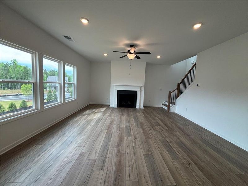 Spacious, unfurnished interior of a new home in Arbors at Richland Creek, Buford (Image 16).