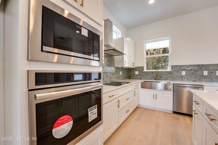 Furnished interior view inside a new home in , Jacksonville (Image 8). Furnished interior view inside a new home in , Jacksonville (Image 8).