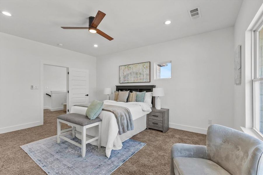 Furnished interior view inside a new home in , Grand Prairie (Image 27). Furnished interior view inside a new home in , Grand Prairie (Image 27).