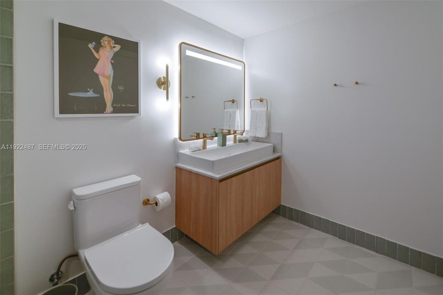 Furnished interior view inside a new home in , Miami (Image 7). Furnished interior view inside a new home in , Miami (Image 7).