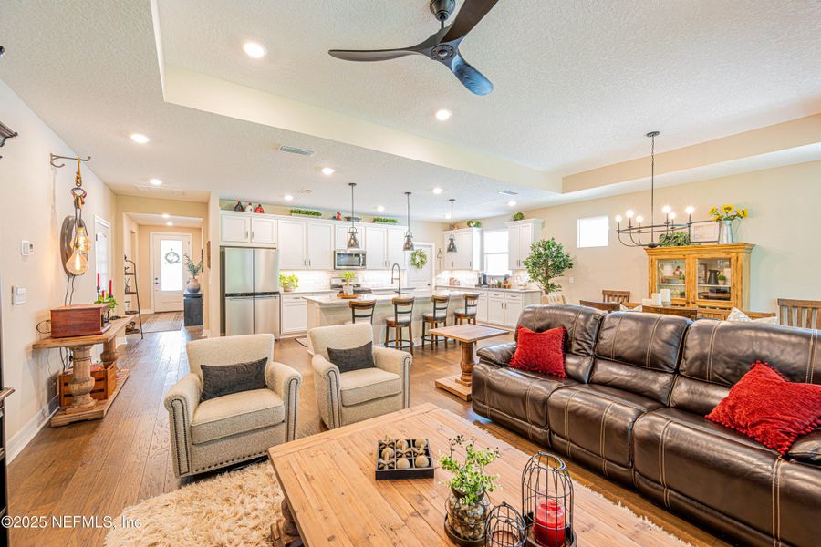 Furnished interior view inside a new home in , Ponte Vedra (Image 15).