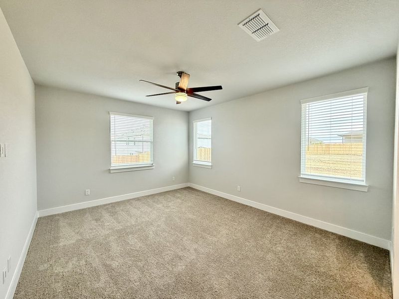 Spacious, unfurnished interior of a new home in Porter Country, Kyle (Image 14). Spacious, unfurnished interior of a new home in Porter Country, Kyle (Image 14).