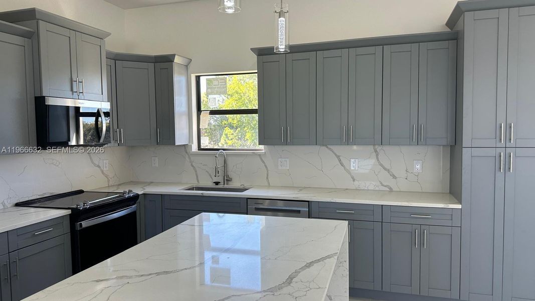 Furnished interior view inside a new home in , Lehigh Acres (Image 8).