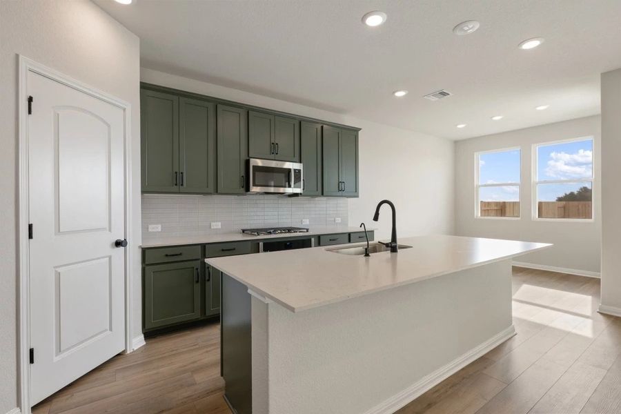 Furnished interior view inside a new home in Berry Creek Highlands, Georgetown (Image 7).