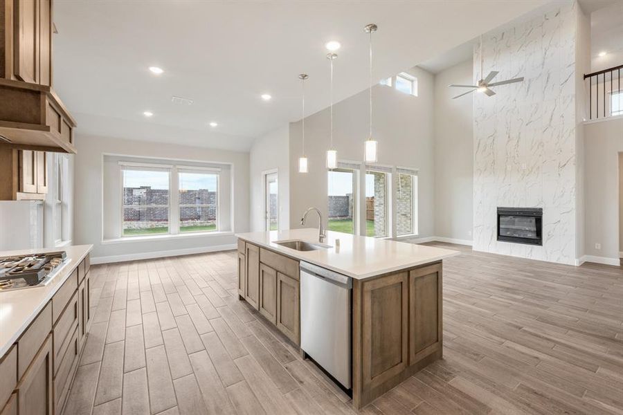 Furnished interior view inside a new home in Sonoma Verde, McLendon-Chisholm (Image 9).