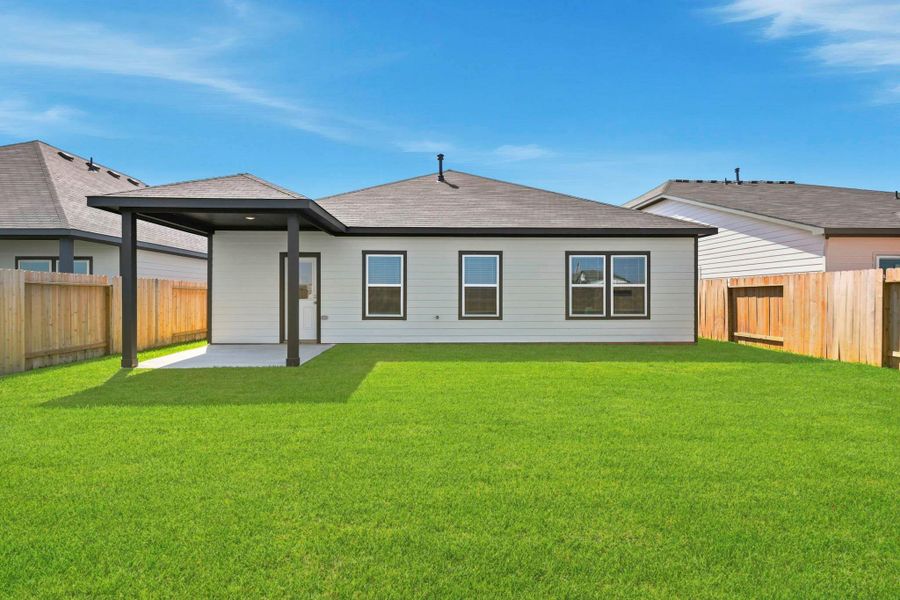 Exterior details and patio area of a home in Mirabella, Brookshire (Image 18).