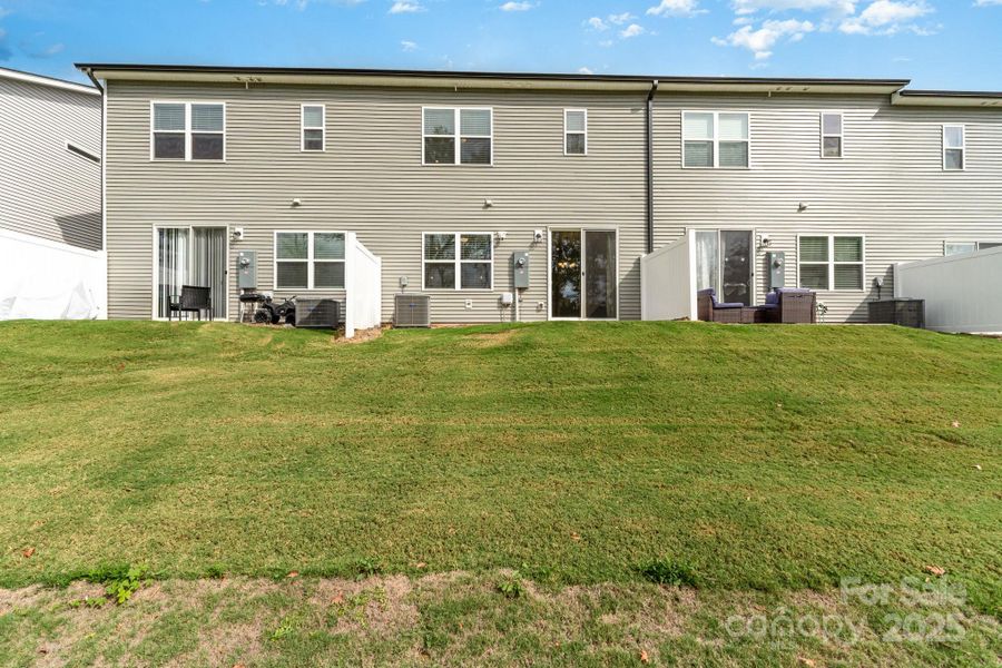 Exterior details and patio area of a home in , Charlotte (Image 17).