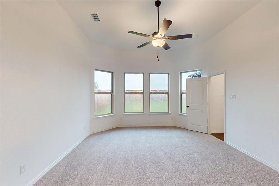 Spacious, unfurnished interior of a new home in Lilybrooke at Legacy Hills, Celina (Image 31).