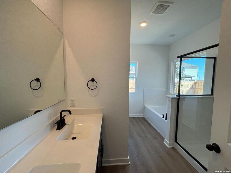 Furnished interior view inside a new home in Saddlebrook Ranch, Schertz (Image 10). Furnished interior view inside a new home in Saddlebrook Ranch, Schertz (Image 10).