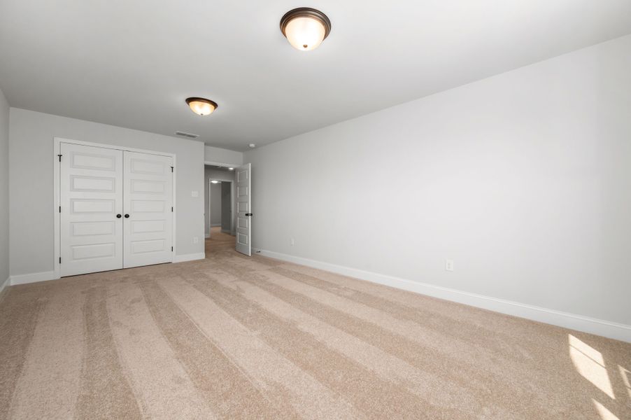 Spacious, unfurnished interior of a new home in Saddlebrook, Murfreesboro (Image 58). Spacious, unfurnished interior of a new home in Saddlebrook, Murfreesboro (Image 58).