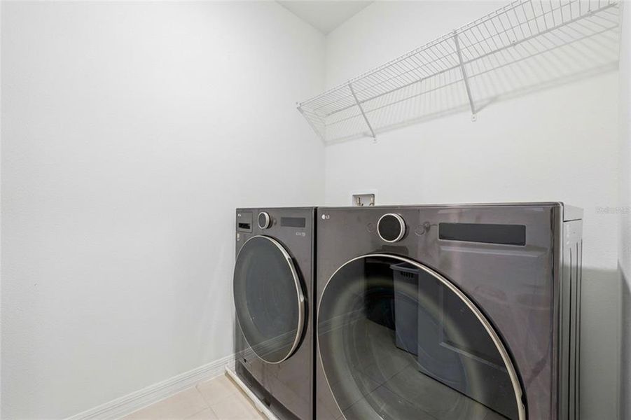 Close-up of interior finishes inside a home in , Orlando (Image 24).
