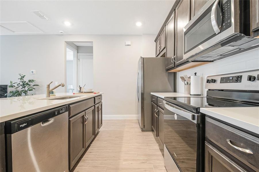 Furnished interior view inside a new home in , Orlando (Image 56).