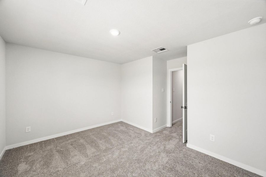 Spacious, unfurnished interior of a new home in Barrett Crossing, Crosby (Image 21).