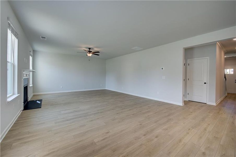Spacious, unfurnished interior of a new home in Burchwood, Stockbridge (Image 21).