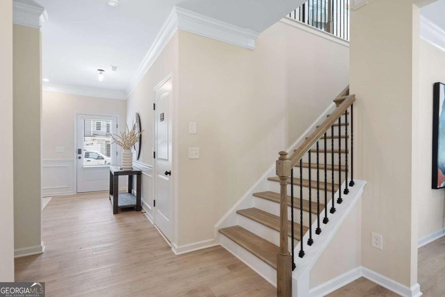 Spacious, unfurnished interior of a new home in Avalon, Perry (Image 22).
