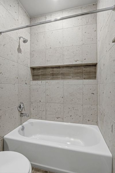 Furnished interior view inside a new home in Emerald Estates, Horizon City (Image 15). Furnished interior view inside a new home in Emerald Estates, Horizon City (Image 15).