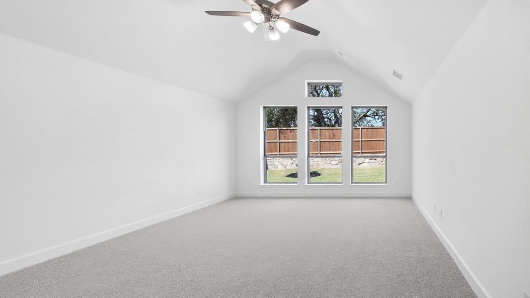 Spacious, unfurnished interior of a new home in Eliana, McKinney (Image 21).