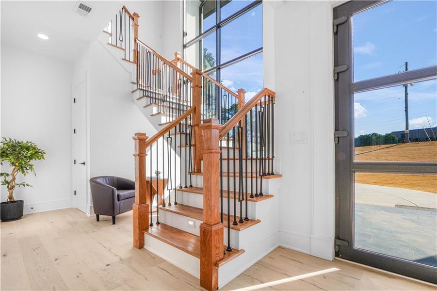 Image 80 of a home in .