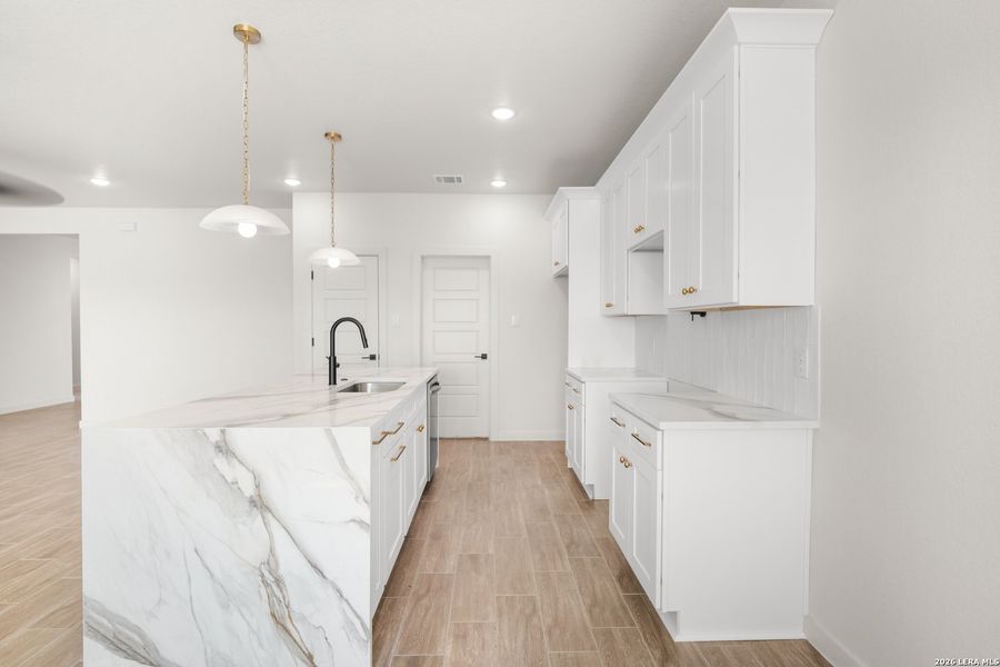 Furnished interior view inside a new home in , La Vernia (Image 7).