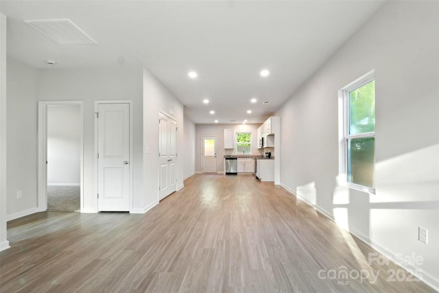 Image 24 of a home in .