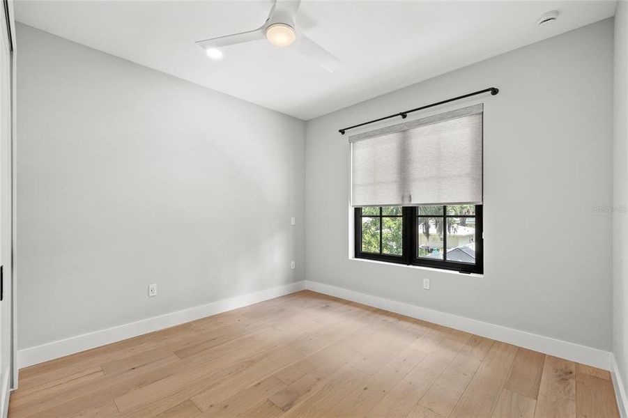 Spacious, unfurnished interior of a new home in College Park, Orlando (Image 20). Spacious, unfurnished interior of a new home in College Park, Orlando (Image 20).